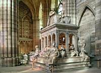 Tombeau de Louis XII et Anne de Bretagne a Saint Denis (1).jpg